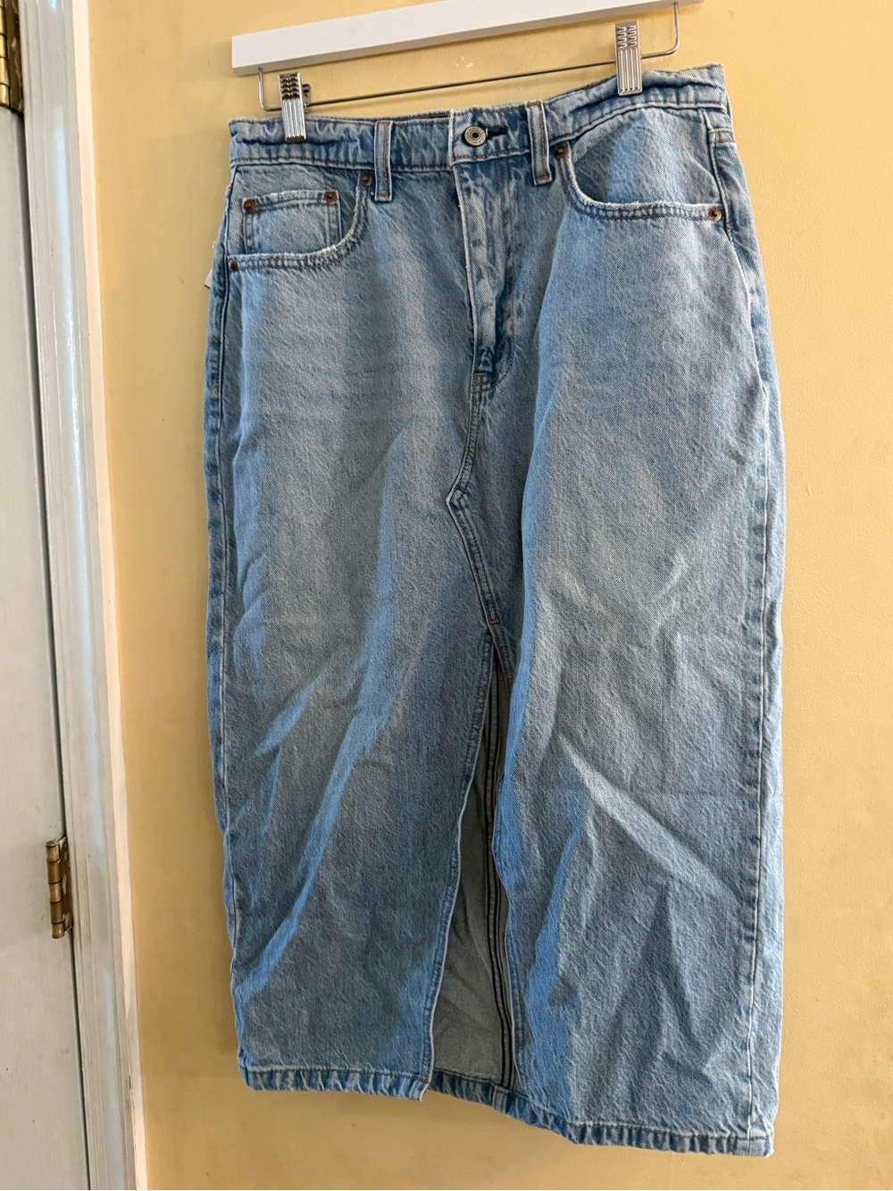 Abercrombie & Fitch Light Blue Women’s Denim Jean Midi Skirt, 29/8
